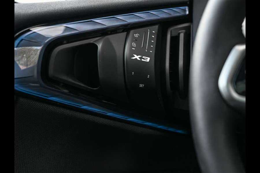 BMW X3 30e xDrive M-sport | Panorama dak | Head-Up | Camera | Comfort access | Ambiance interieur | Trekhaak |