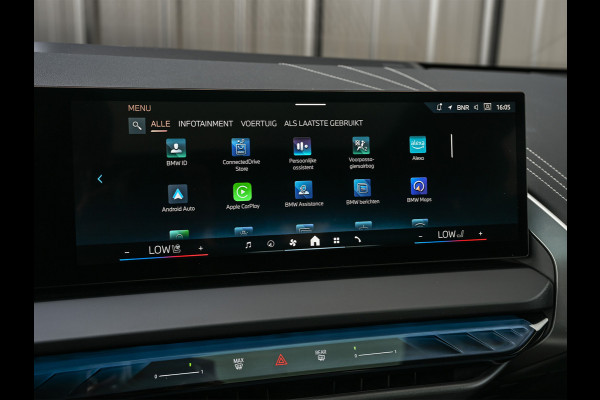 BMW X3 30e xDrive M-sport | Panorama dak | Head-Up | Camera | Comfort access | Ambiance interieur | Trekhaak |