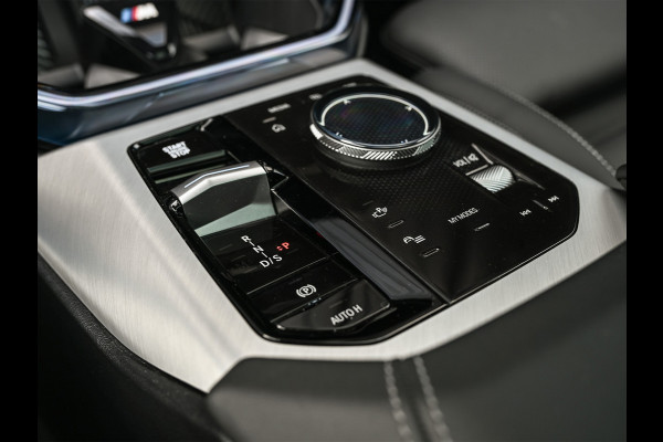 BMW X3 30e xDrive M-sport | Panorama dak | Head-Up | Camera | Comfort access | Ambiance interieur | Trekhaak |