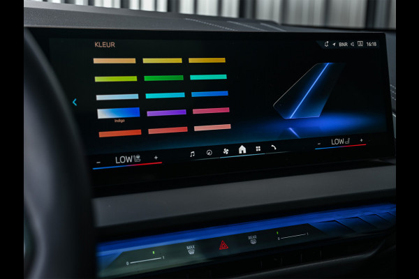 BMW X3 30e xDrive M-sport | Panorama dak | Head-Up | Camera | Comfort access | Ambiance interieur | Trekhaak |