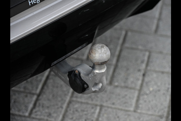 BMW X3 30e xDrive M-sport | Panorama dak | Head-Up | Camera | Comfort access | Ambiance interieur | Trekhaak |