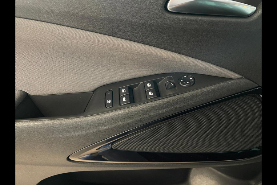 Opel Crossland X 1.2 Turbo 120 Jaar Edition AIRCO NAVI VIA APP CRUISE APPEL CARPLAY BLUETOOTH VELGEN ZWART DAK NETTE AUTO