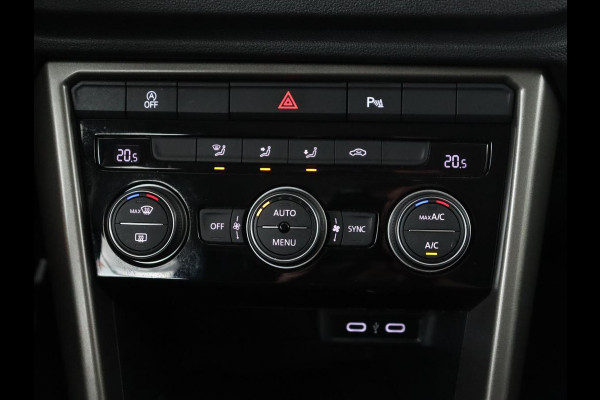 Volkswagen T-Roc 1.0 TSI Style Business | Trekhaak | Camera | Adaptive cruise | Carplay | Navigatie | Side Assist | Climate control | DAB | Parkeerhulp | Bluetooth