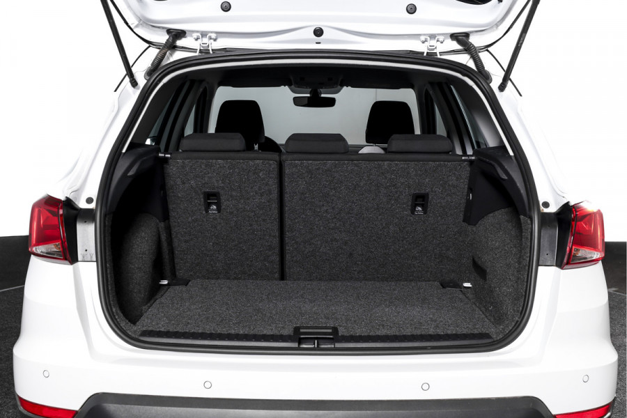 Seat Arona 1.0 TSI 95 PK Style Business Intense Orig. NL | Adapt. Cruise | PDC | Camera | NAV + App. Connect | ECC | DAB | LM 16" |