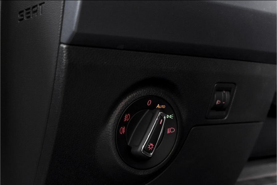 Seat Arona 1.0 TSI 95 PK Style Business Intense Orig. NL | Adapt. Cruise | PDC | Camera | NAV + App. Connect | ECC | DAB | LM 16" |