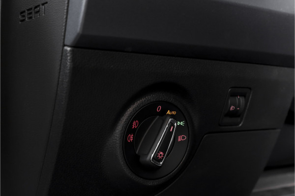 Seat Arona 1.0 TSI 95 PK Style Business Intense Orig. NL | Adapt. Cruise | PDC | Camera | NAV + App. Connect | ECC | DAB | LM 16" |