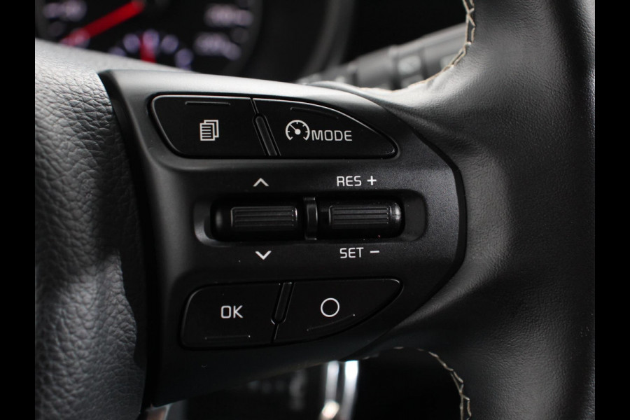 Kia Picanto 1.0 DPi DynamicLine Airco Navigatie Apple Carplay/Android Auto Camera Lichtmetalen Velgen Cruise Control