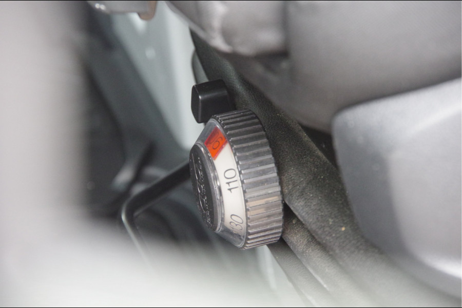 Mercedes-Benz Sprinter 519 3.5T OPEN LAADBAK, 3.5T TREKHAAK, DUBBELLUCHT, ADAPT. CRUISE, STANDKACHEL, CLIMA, LEDER STUUR, NAVI, MBUX, DUBBEL LUCHT