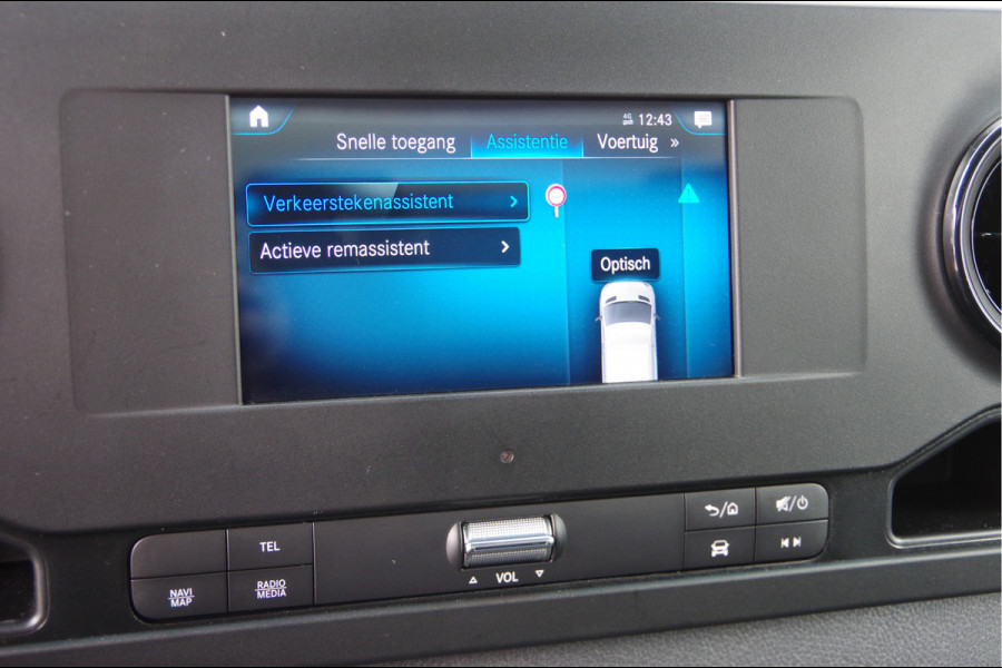 Mercedes-Benz Sprinter 519 3.5T OPEN LAADBAK, 3.5T TREKHAAK, DUBBELLUCHT, ADAPT. CRUISE, STANDKACHEL, CLIMA, LEDER STUUR, NAVI, MBUX, DUBBEL LUCHT