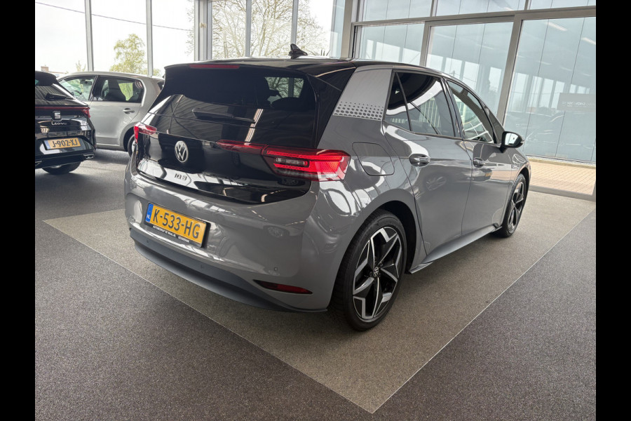 Volkswagen ID.3 First Plus 58 kWh 93%SoH KEYLESS/CAMERA/19INCH/WINTERPACK/ADAPT.CRUISE