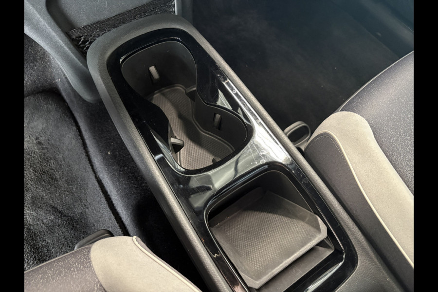 Volkswagen ID.3 First Plus 58 kWh 93%SoH KEYLESS/CAMERA/19INCH/WINTERPACK/ADAPT.CRUISE