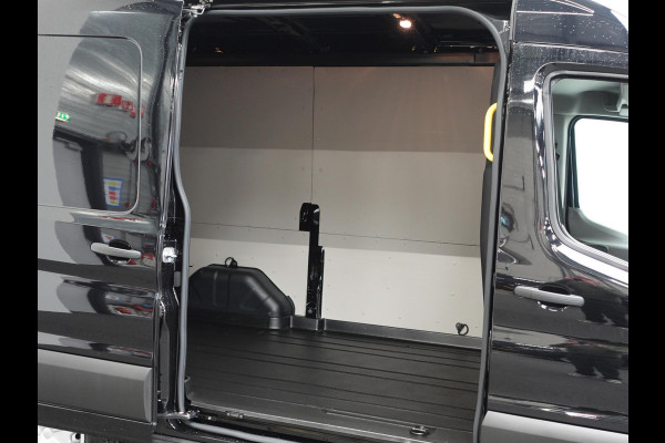 Ford Transit 130pk L2H2 Automaat Navigatie Trekhaak 360° Camera Airco Cruise DAB+