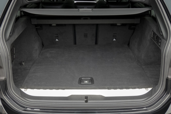 BMW 3 Serie Touring 320e | M-PAKKET | STAGE 1 | OPF DELETE | DOWNPIPE | PANO | ACC | CAMERA