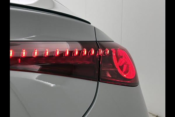 Mercedes-Benz CLA-Klasse 200 Business Solution AMG | Premium Plus | Winterpakket | Nightpakket | Rijassistentiepakket | Smartphone integratie | MBUX Augmented Reality navigatie |