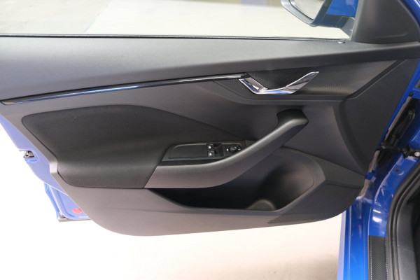 Škoda Kamiq 1.0 TSI Ambition - N.A.P. Airco, Cruise, Carplay.