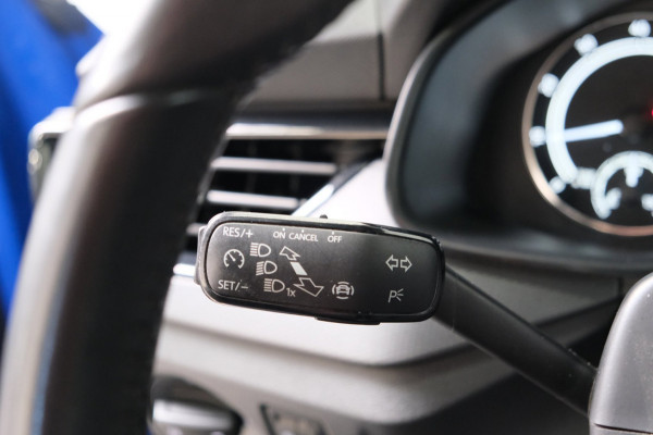 Škoda Kamiq 1.0 TSI Ambition - N.A.P. Airco, Cruise, Carplay.