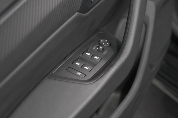 Peugeot 508 SW 1.6 HYbrid Allure | Drive Assist Plus | Elektronische Kofferklep | Camera | Apple Carplay