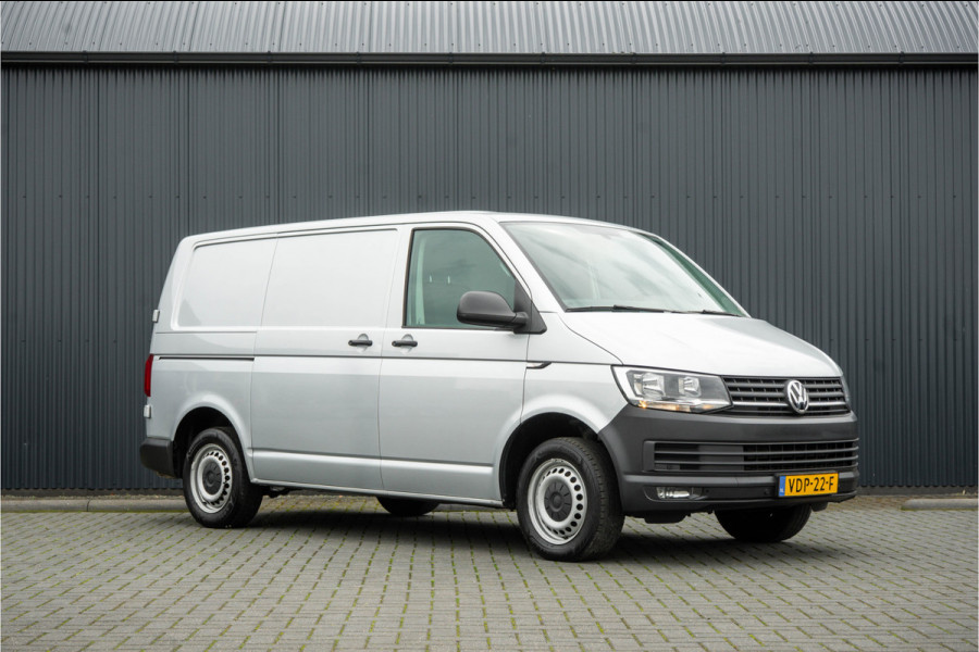 Volkswagen Transporter T6 2.0 TDI L1H1 | 150 PK | Automaat | Carplay | Cruise | PDC | Trekhaak