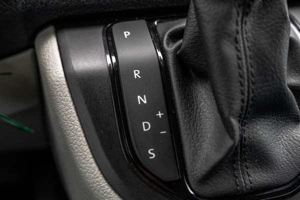 Volkswagen Transporter T6 2.0 TDI L1H1 | 150 PK | Automaat | Carplay | Cruise | PDC | Trekhaak