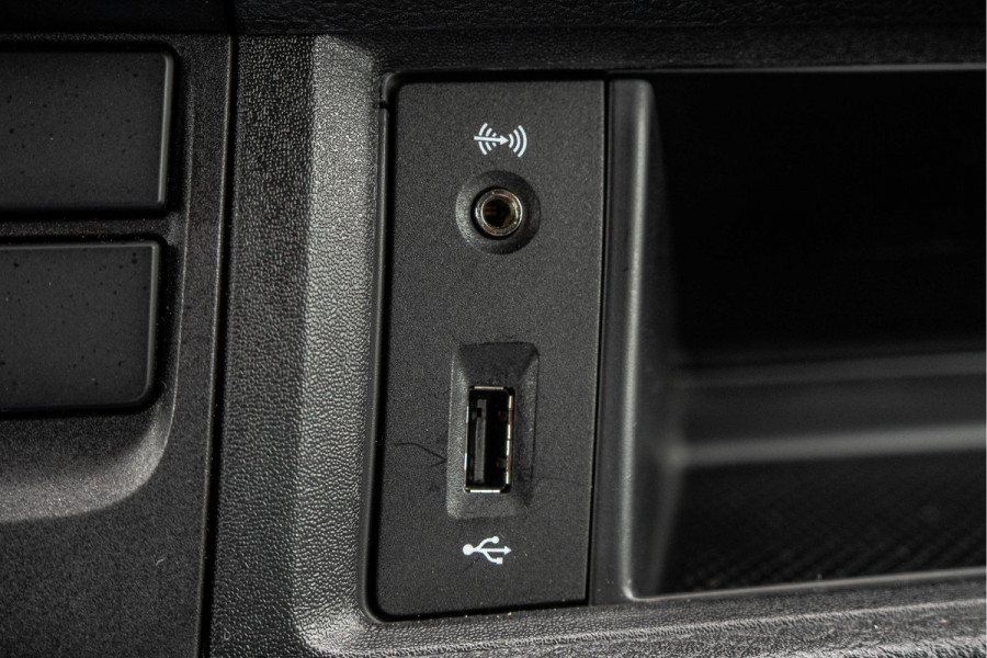 Volkswagen Transporter T6 2.0 TDI L1H1 | 150 PK | Automaat | Carplay | Cruise | PDC | Trekhaak