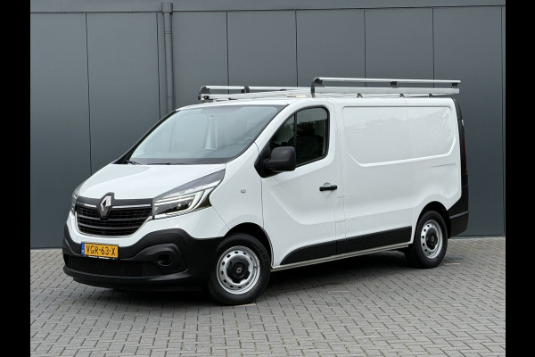 Renault Trafic 2.0 dCi 120 PK / L1H1 / 1e EIG. / TREKHAAK / IMPERIAAL / AIRCO / CRUISE / 3-ZITS / LED