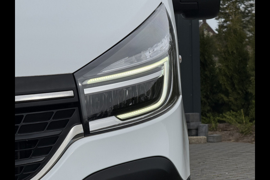 Renault Trafic 2.0 dCi 120 PK / L1H1 / 1e EIG. / TREKHAAK / IMPERIAAL / AIRCO / CRUISE / 3-ZITS / LED