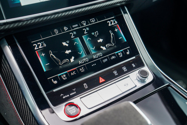 Audi RSQ8 4.0 TFSI RS Q8 Quattro | Massage | Carbon | Alcantara | Stoelkoeling/verwarming | Bang&Olufsen | Memory | 23 inch | NAP
