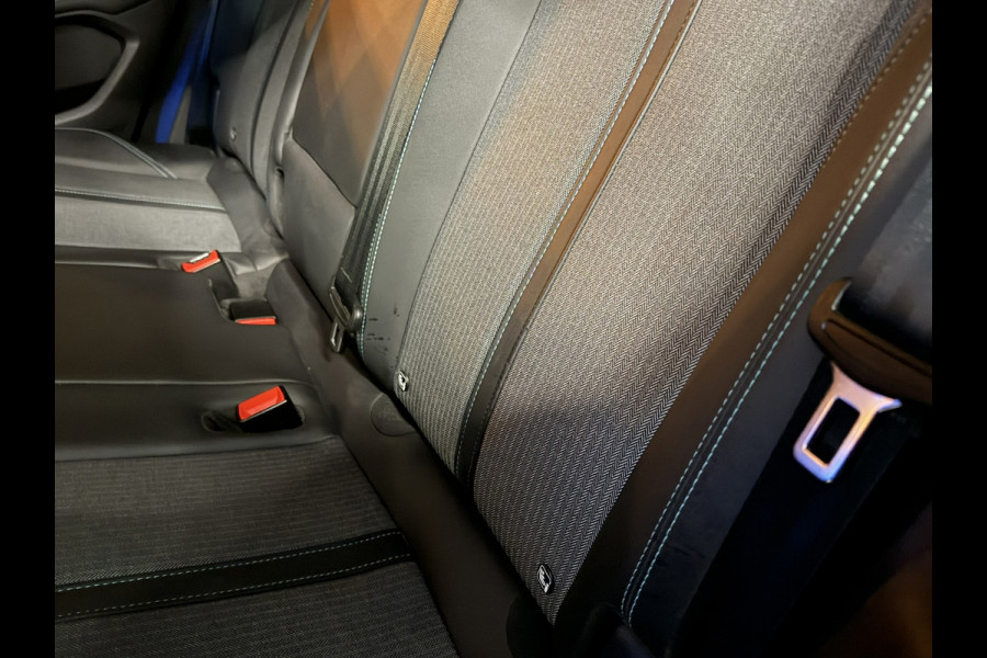 Peugeot 3008 1.2 PureTech Allure Pack Business Garantie Carplay Camera Blindspot Cruise Navi Clima Sfeer Led Dab Keyless Rijklaar