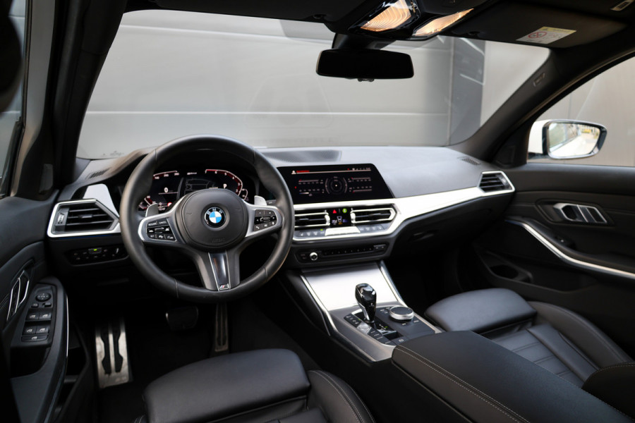 BMW 3-serie 330e Business Edition Plus | BTW | NAP | M-SPORT | LASER | KEYLESS | 360 | LEDER | DEALER ONDH |