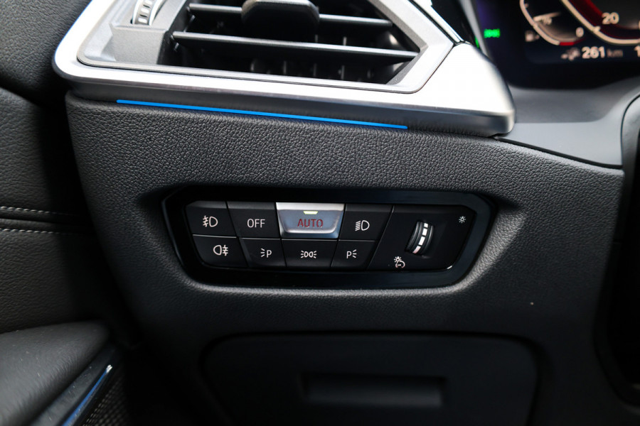 BMW 3-serie 330e Business Edition Plus | BTW | NAP | M-SPORT | LASER | KEYLESS | 360 | LEDER | DEALER ONDH |