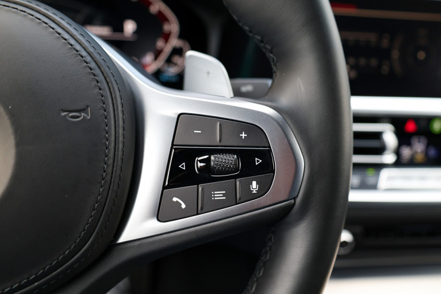 BMW 3-serie 330e Business Edition Plus | BTW | NAP | M-SPORT | LASER | KEYLESS | 360 | LEDER | DEALER ONDH |