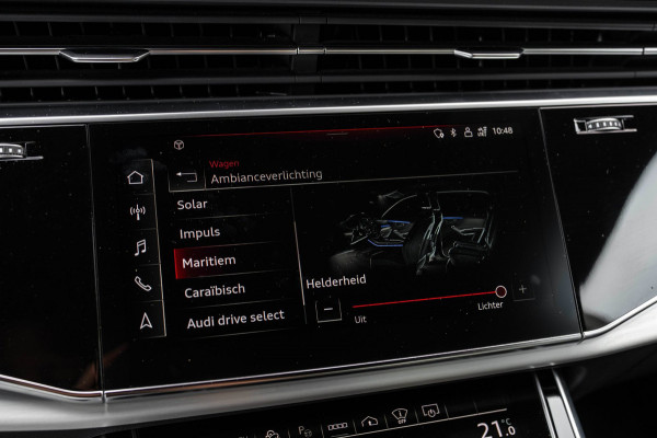 Audi Q8 55 TFSI e Quattro Pro Line S-Line Luchtvering Trekhaak Adaptive LED Matrix 22''