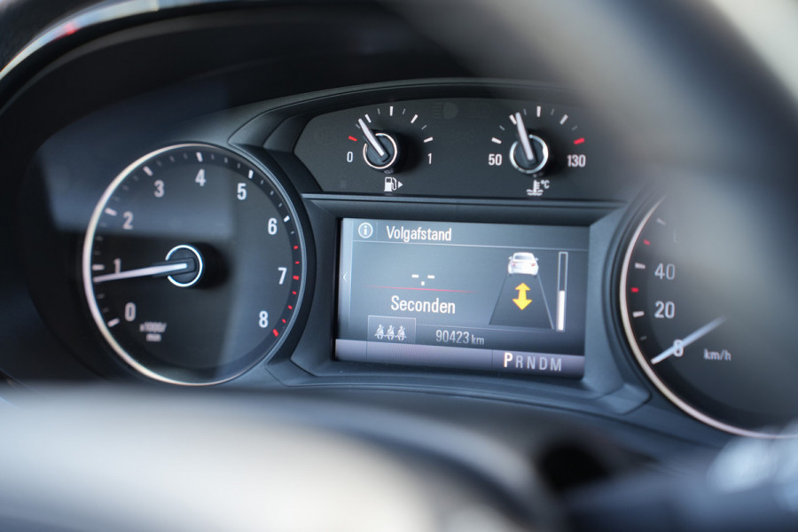 Opel Mokka X 1.4 Turbo Innovation | Achteruitrijcamera | Elektrisch schuif-/kanteldak | Trekhaak |