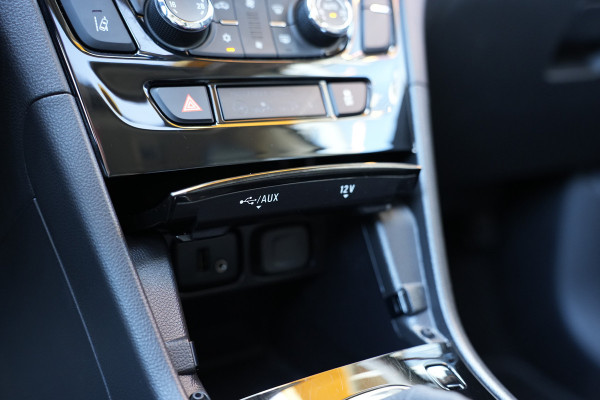 Opel Mokka X 1.4 Turbo Innovation | Achteruitrijcamera | Elektrisch schuif-/kanteldak | Trekhaak |