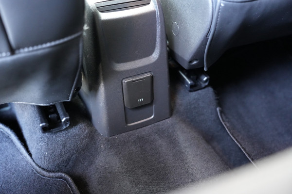 Opel Mokka X 1.4 Turbo Innovation | Achteruitrijcamera | Elektrisch schuif-/kanteldak | Trekhaak |