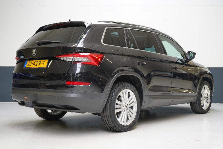 Škoda Kodiaq 1.5 TSi 150pk Business Edition DSG | Trekhaak | Panoramadak | Blind-Spot | Adaptive cruise | Sfeerverlichting | Camera