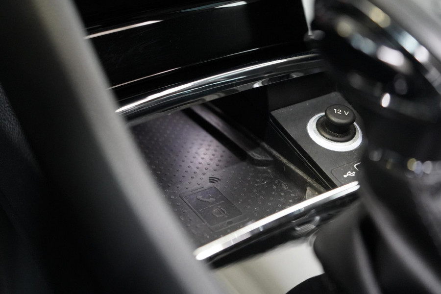 Škoda Kodiaq 1.5 TSi 150pk Business Edition DSG | Trekhaak | Panoramadak | Blind-Spot | Adaptive cruise | Sfeerverlichting | Camera