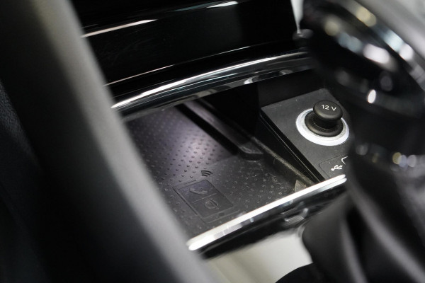 Škoda Kodiaq 1.5 TSi 150pk Business Edition DSG | Trekhaak | Panoramadak | Blind-Spot | Adaptive cruise | Sfeerverlichting | Camera