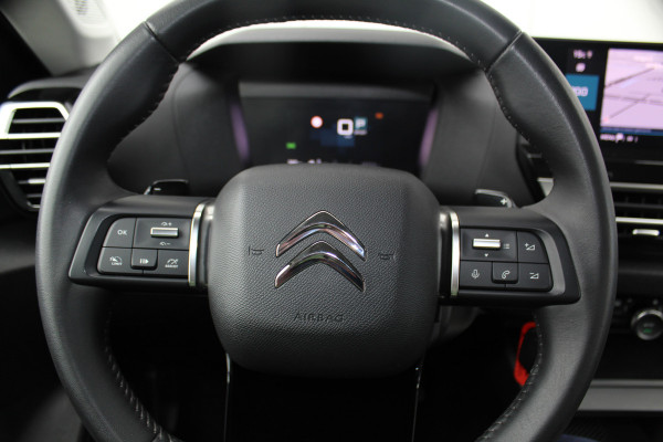 Citroën C4 1.2-130pk Puretech Shine Limited AUTOMAAT ! Gun u het comfort en gemak van een automaat ! Autm. airco, Navigatie, Cruise Control, Climate Control, Lane assist, Stoelverwarming, Camera, Apple CarPlay/Android auto etc.