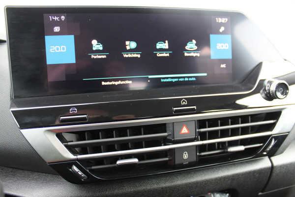 Citroën C4 1.2-130pk Puretech Shine Limited AUTOMAAT ! Gun u het comfort en gemak van een automaat ! Autm. airco, Navigatie, Cruise Control, Climate Control, Lane assist, Stoelverwarming, Camera, Apple CarPlay/Android auto etc.