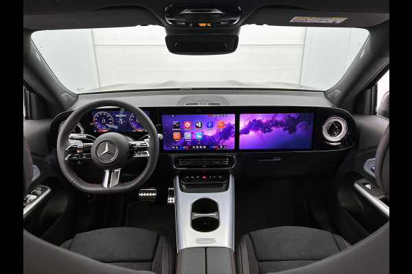 Mercedes-Benz Glb 250+ Business Solution AMG 7p. 85.5 kWh | Premium pakket | Winterpakket | Nightpakket | Trekhaak | Verstelbare demping | 20” multispaakse AMG-velgen | Vast panoramadak | Sfeerverlichting | GUARD 360° |