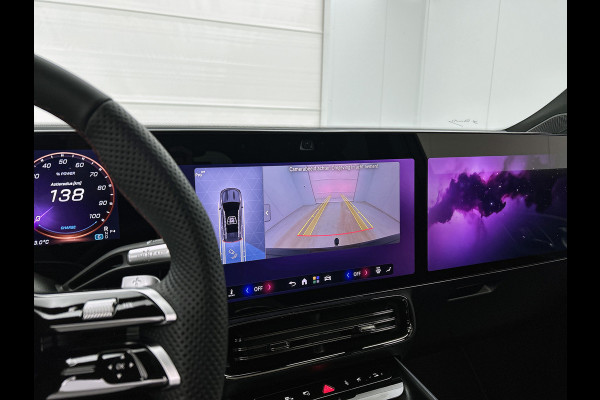 Mercedes-Benz Glb 250+ Business Solution AMG 7p. 85.5 kWh | Premium pakket | Winterpakket | Nightpakket | Trekhaak | Verstelbare demping | 20” multispaakse AMG-velgen | Vast panoramadak | Sfeerverlichting | GUARD 360° |