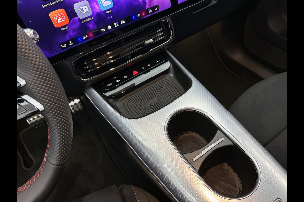 Mercedes-Benz Glb 250+ Business Solution AMG 7p. 85.5 kWh | Premium pakket | Winterpakket | Nightpakket | Trekhaak | Verstelbare demping | 20” multispaakse AMG-velgen | Vast panoramadak | Sfeerverlichting | GUARD 360° |