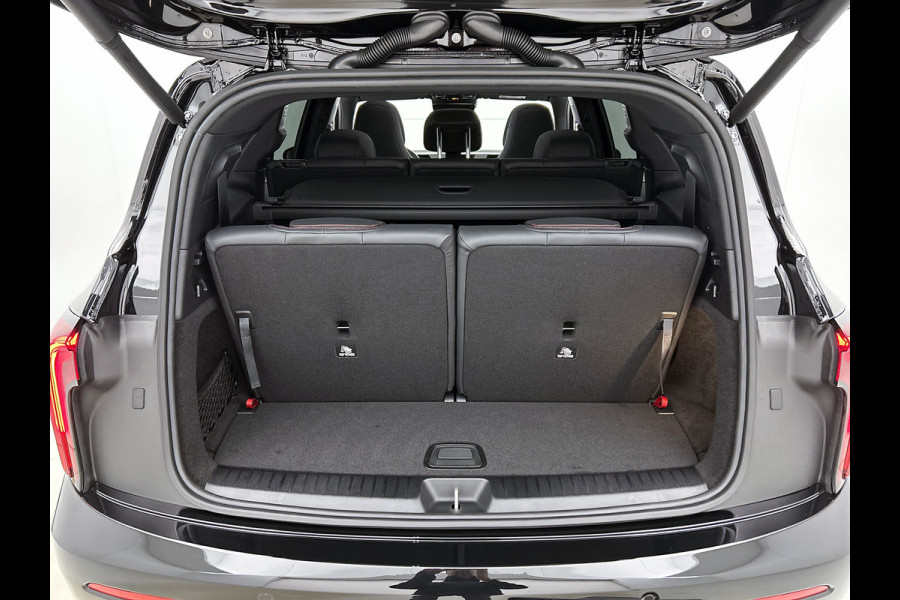 Mercedes-Benz Glb 250+ Business Solution AMG 7p. 85.5 kWh | Premium pakket | Winterpakket | Nightpakket | Trekhaak | Verstelbare demping | 20” multispaakse AMG-velgen | Vast panoramadak | Sfeerverlichting | GUARD 360° |