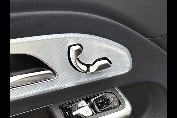 Mercedes-Benz Glb 250+ Business Solution AMG 7p. 85.5 kWh | Premium pakket | Winterpakket | Nightpakket | Trekhaak | Verstelbare demping | 20” multispaakse AMG-velgen | Vast panoramadak | Sfeerverlichting | GUARD 360° |