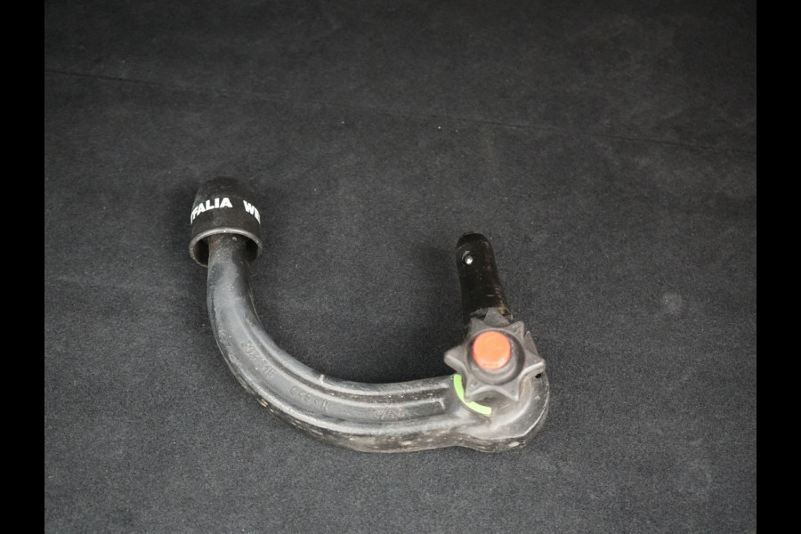 BMW X1 sDrive18i M Sport 141pk | Trekhaak Afn. | Camera | Lederen Sportstoelen Verwarmd | Navigatie | Cruise Control | LED Koplampen | 18"L.M |