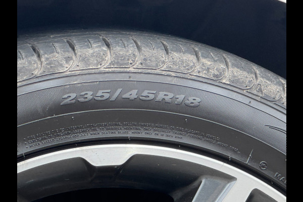 Kia Soul 1.6 GDi Spirit - Navigatie I Leer I Airco I Xenon I PDC I Achteruitrij Camera I Dealer onderhouden