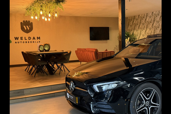Mercedes-Benz A-Klasse 200 AMG Line Junge Sterne Garantie Pano Ambient Night Camera Carplay StoelVW Cruise Clima Navi Dab Rijklaar