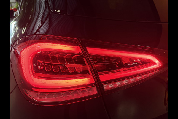 Mercedes-Benz A-Klasse 200 AMG Line Junge Sterne Garantie Pano Ambient Night Camera Carplay StoelVW Cruise Clima Navi Dab Rijklaar