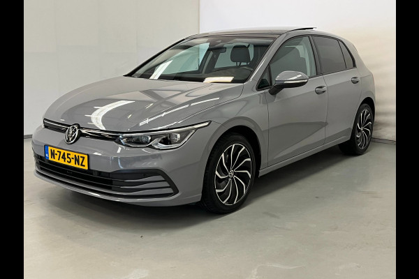Volkswagen Golf 2.0 TDI / Pano / BTW / CarPlay / Stoelverwarming